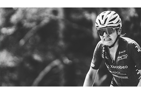 se te va a quedar cara de andar en bici