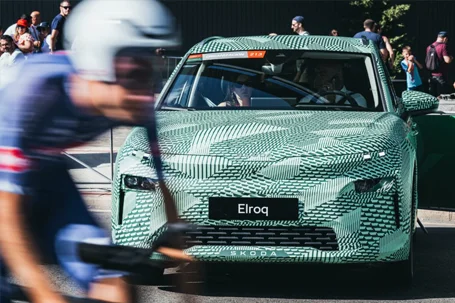 el nuevo skoda elroq apareció camuflado durante La vuelta