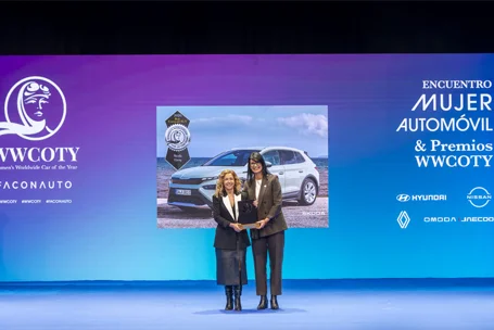 Škoda recoge el premio del Women’s Worldwide Car of the Year 2026 al ‘Mejor SUV Compacto’ para el Elroq